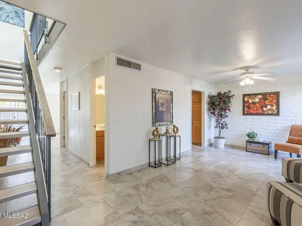 5701 E Glenn St APT 55, Tucson, AZ 85712