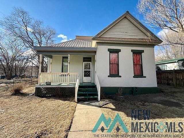 1st image of 646 Collier Ave