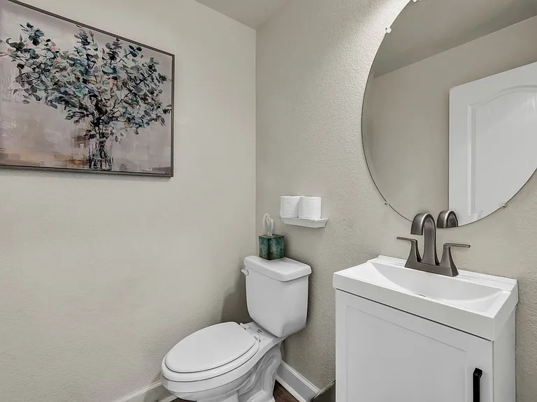 10677 Foxberry Park Dr — Photo 56