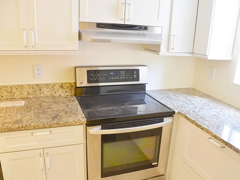 3355 Jaywood Ter #2140 — Photo 14