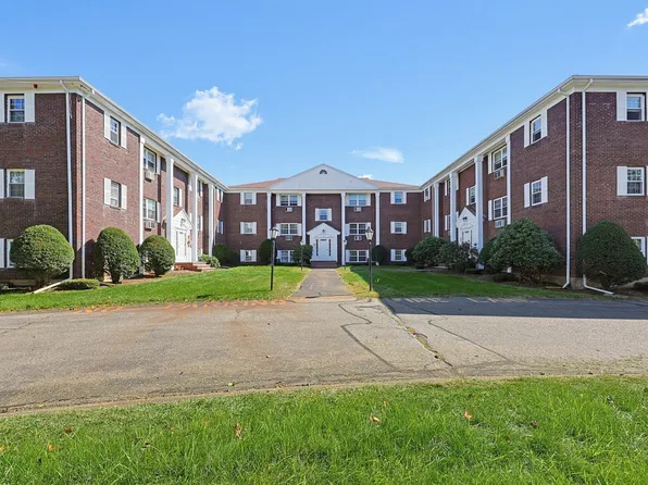 130 Parker St APT L4, Acton, MA 01720