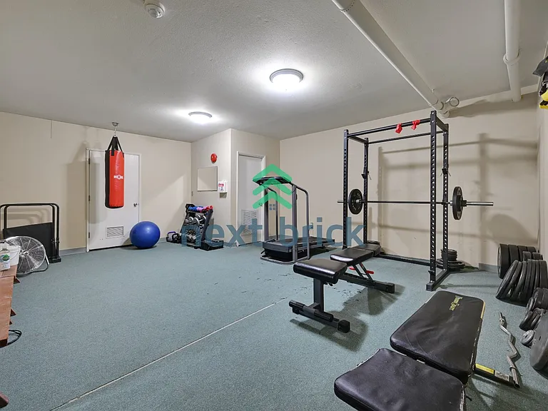 2104 Alki Ave SW #306 — Photo 30
