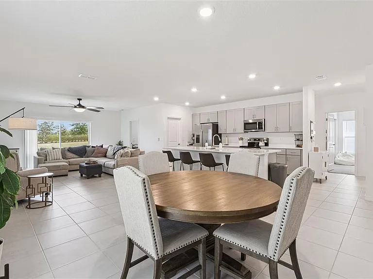 1099 Calico Pointe Cir — Photo 14