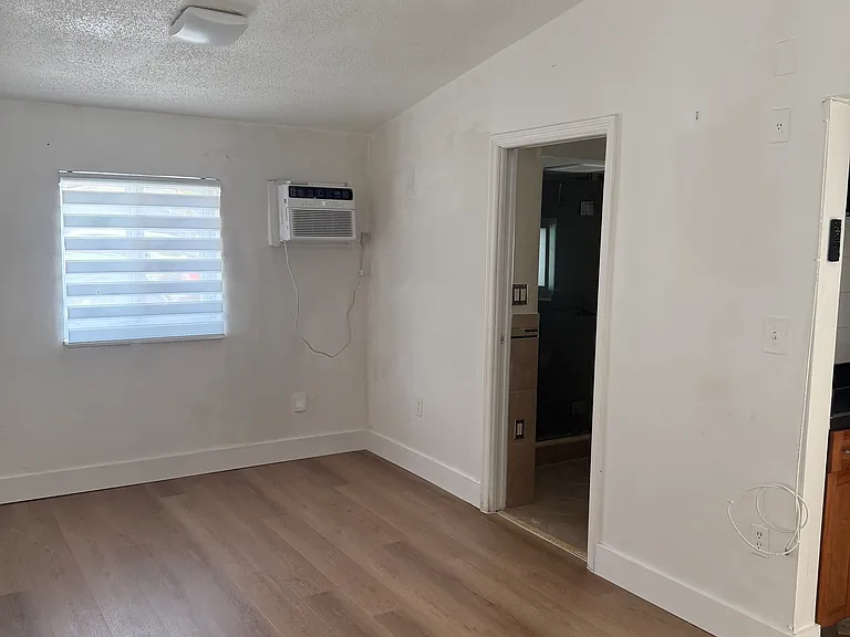 NW 64th Ct — Photo 11