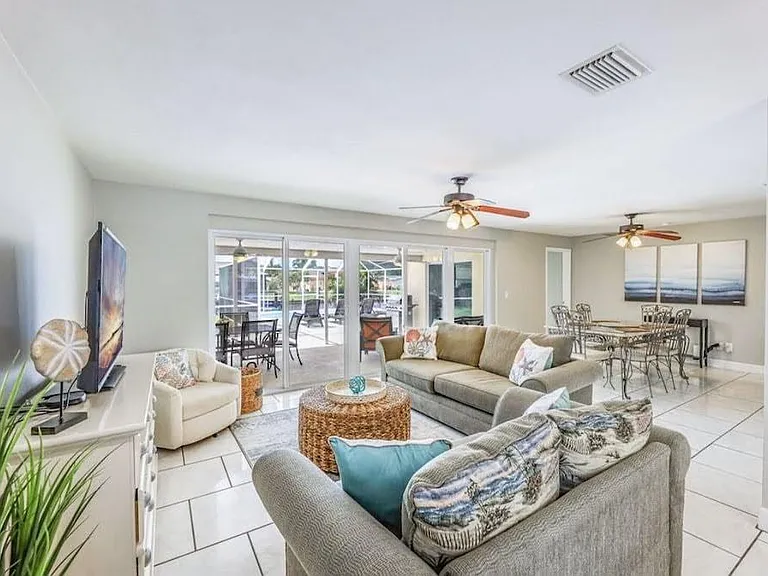 5256 Wisteria Ct — Photo 6