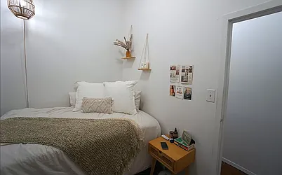 Rented by KNOCKKNOCK LLC