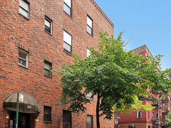 5th image of 24 Bedford St #3B