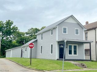 623 N 1st St, Dennison, OH 44621
