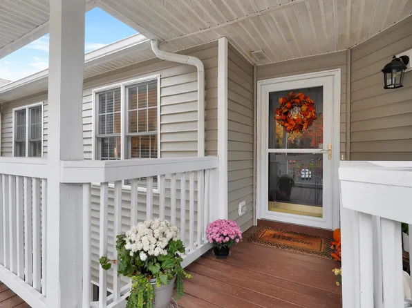 132 Springfork Dr, Cary, NC 27513