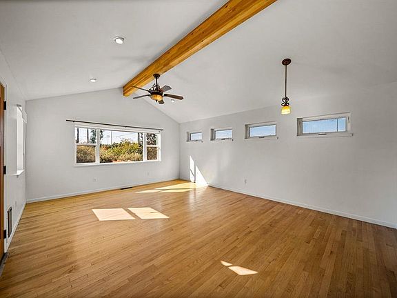 5th image of 118 W Mill Street