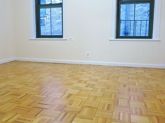 4th image of 539 E 78th St APT 4A