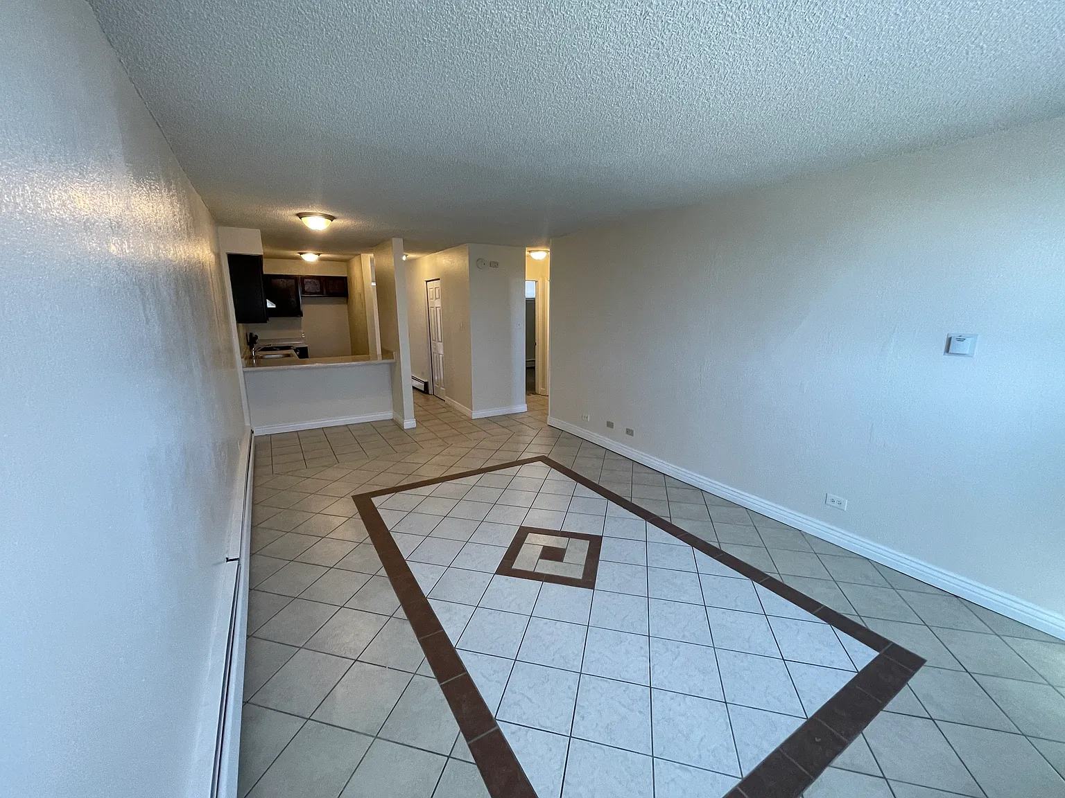 8915 Corona St — Photo 3