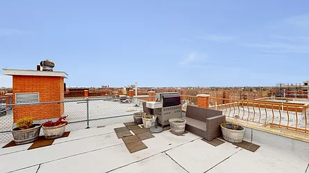 Sold by High Class Realty SB LLC
