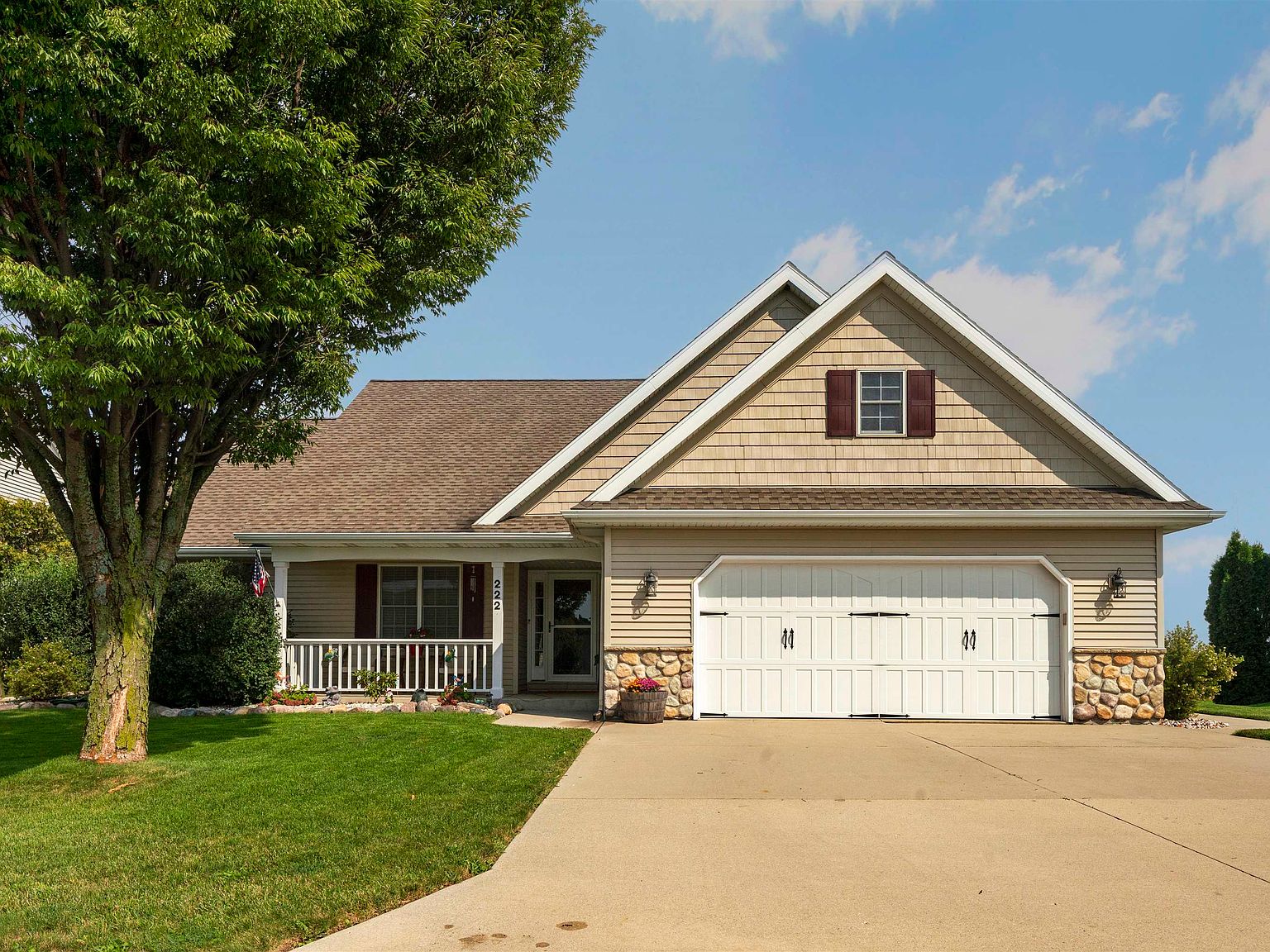 222 Kettle Ridge Cir, Glenbeulah, WI 53023 Zillow