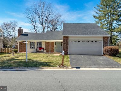 121 S Fox Rd, Sterling, VA, 20164