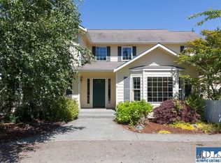 832 Olson Rd, Sequim, WA 98382