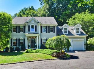 716 Stillwater Rd, Stamford, CT 06902