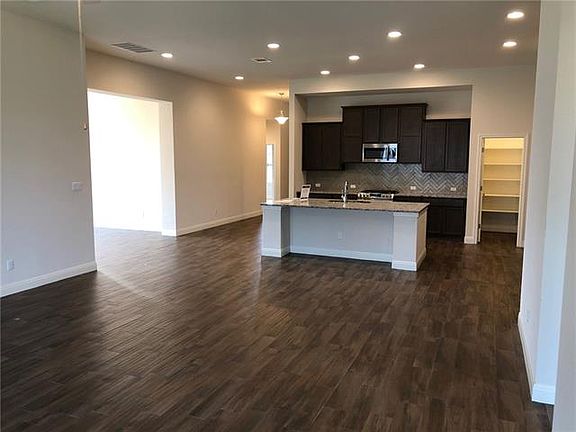 4th image of 1316 Deering Creek Dr
