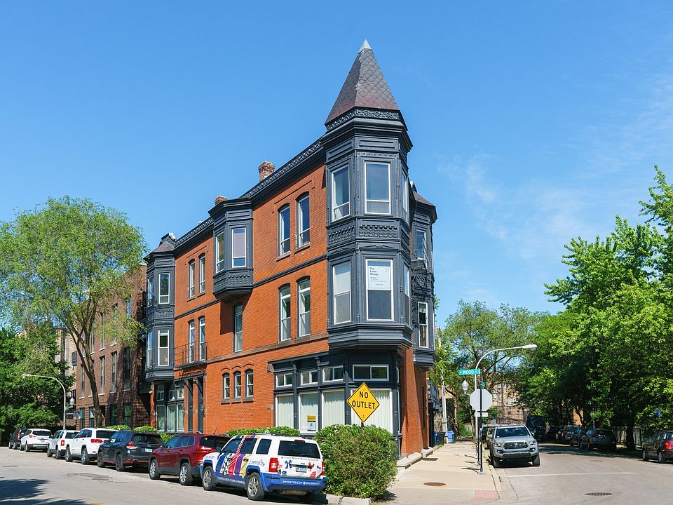 1st image of 1313 N Wood St #1