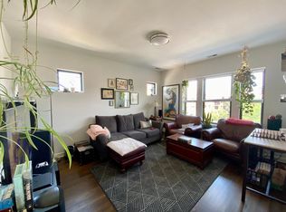 5626 N Clark St APT 3N, Chicago, IL 60660