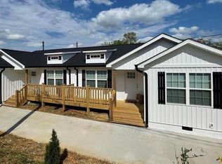 711 E Morris St, Dalton, GA 30721