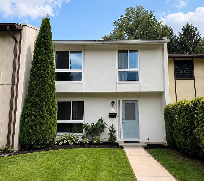 1st image of 123 Woodgate Ct