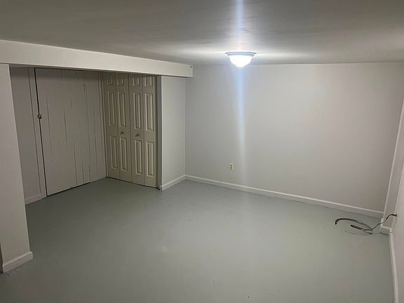 2nd image of 6606 Parkwood Pl