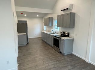 26 Peacock Rd, Rocky Point, NY 11778