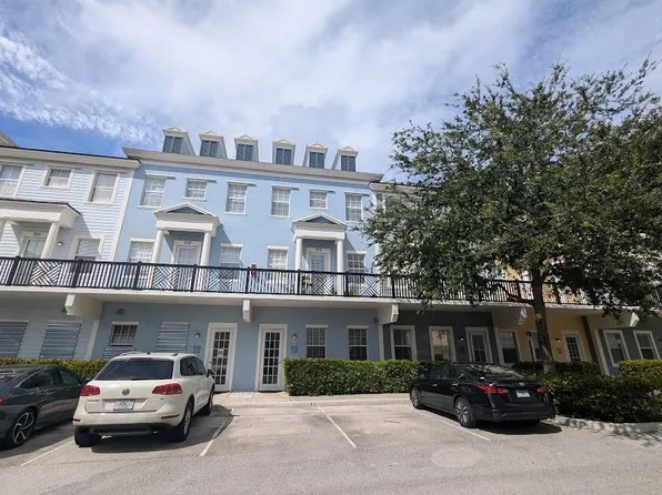 425 Greenwich Circle #204, Jupiter, FL 33458