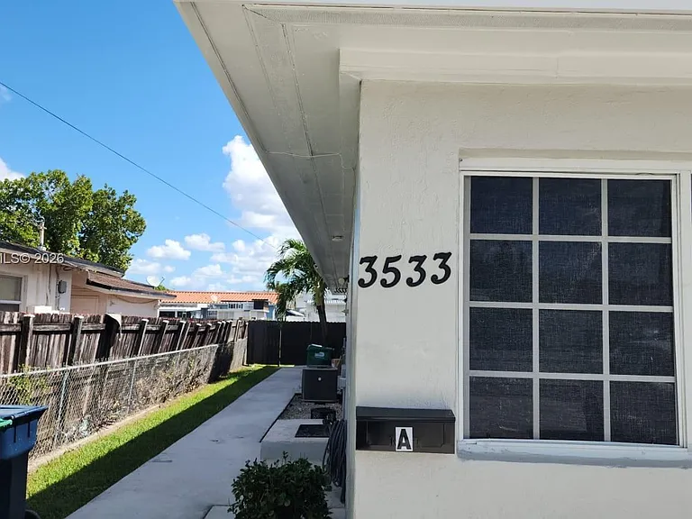 3533 SW 91st Ave #A — Photo 14
