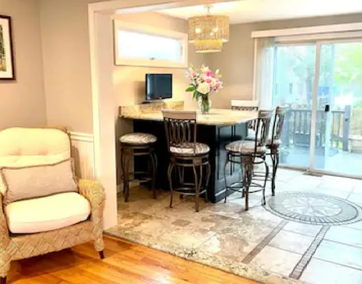 16 Dillingham Ave — Photo 4