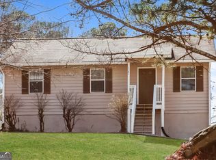 1181 Timbercrest Dr, Lawrenceville, GA 30045