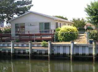136 Channel Buoy Rd, Ocean City, MD 21842