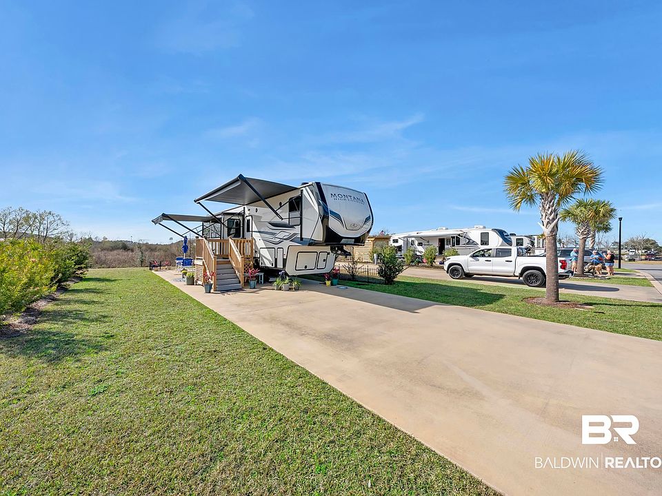 1st image of 3059 Griswold Blvd