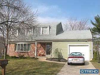 2nd image of 4 Candlestick Rd