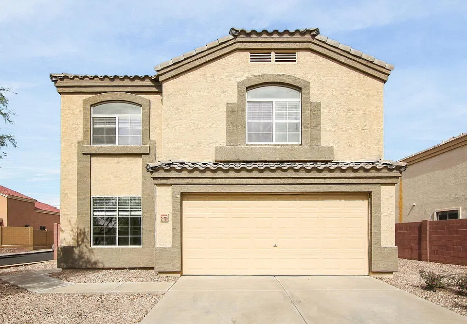 21790 W Ashleigh Marie Dr