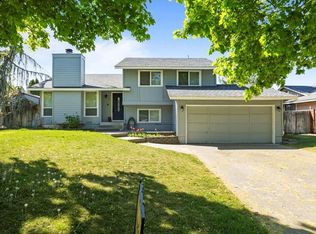 8307 W Grand Ronde Pl, Kennewick, WA 99336