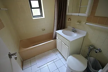 Rented by Natural Habitat Realty