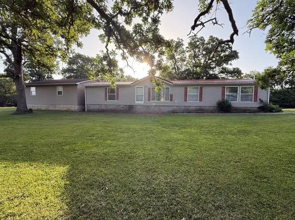 2836 County Road 1330, Moberly, MO 65270