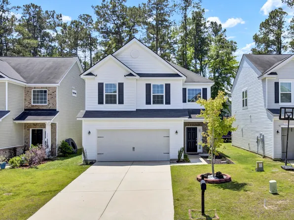 131 Lakestone Rd, Moncks Corner, SC 29461