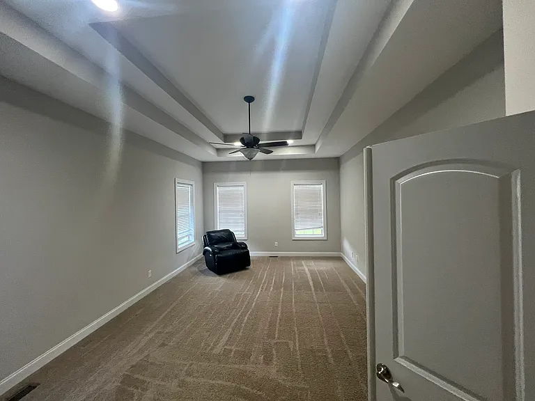 8043 Oak Meadow Dr — Photo 29