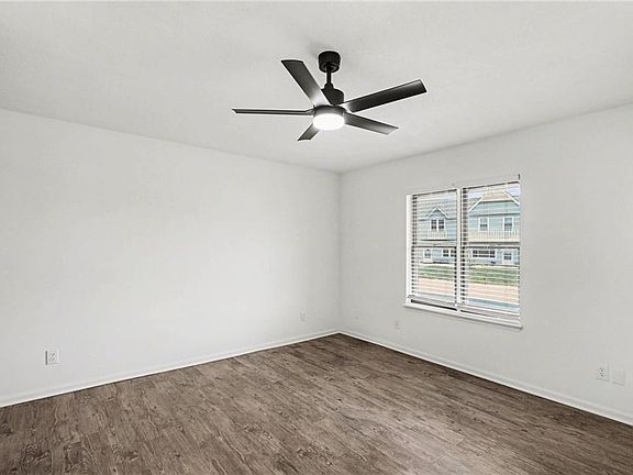 5th image of 106C Smith St
