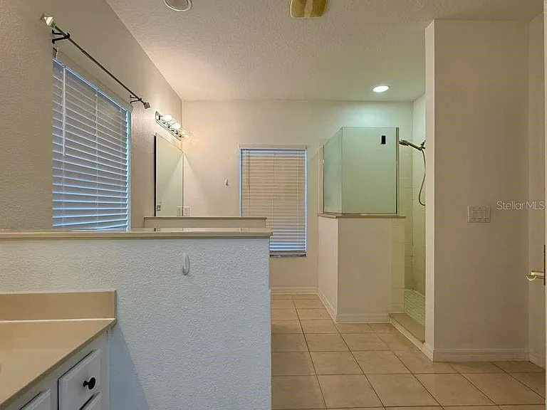 14488 Whittridge Dr — Photo 29
