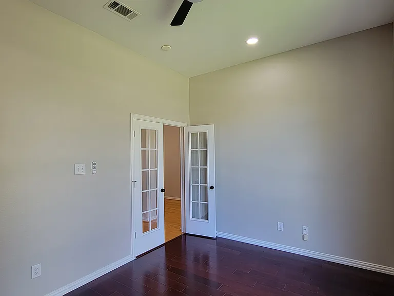 9726 Windy Hollow Dr — Photo 19