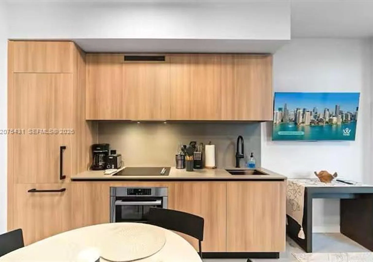 121 NE 5th St cu-1711, Miami, FL 33132 — Photo 1