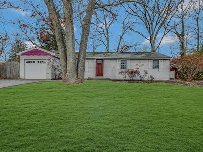 165 N Huron Street, Ronkonkoma, NY, 11779