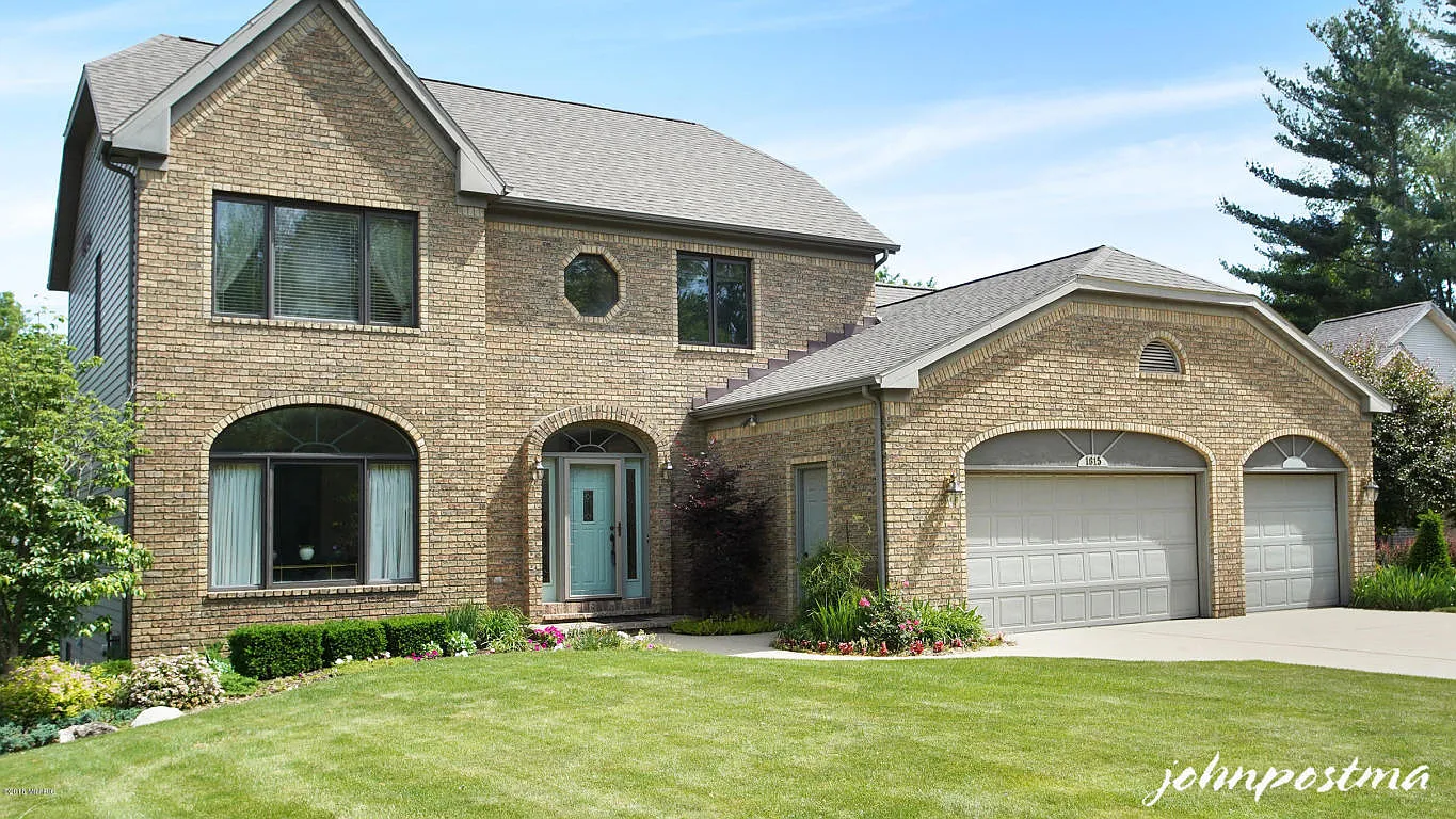 1815 Sunvale Dr SW photo 1