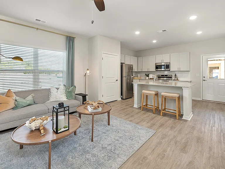Covey Homes Fox Run — Photo 27
