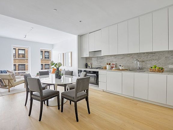2nd image of 15 W 61st St #4O