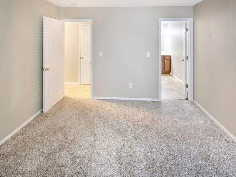 17048 Sandalwood Creek Dr #B — Photo 11
